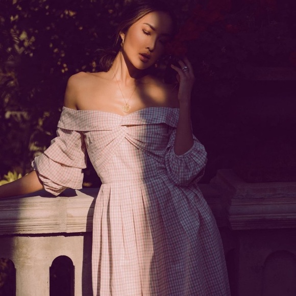 Chriselle x J.O.A. Checkered off-shoulder dress - Picture 2 of 6